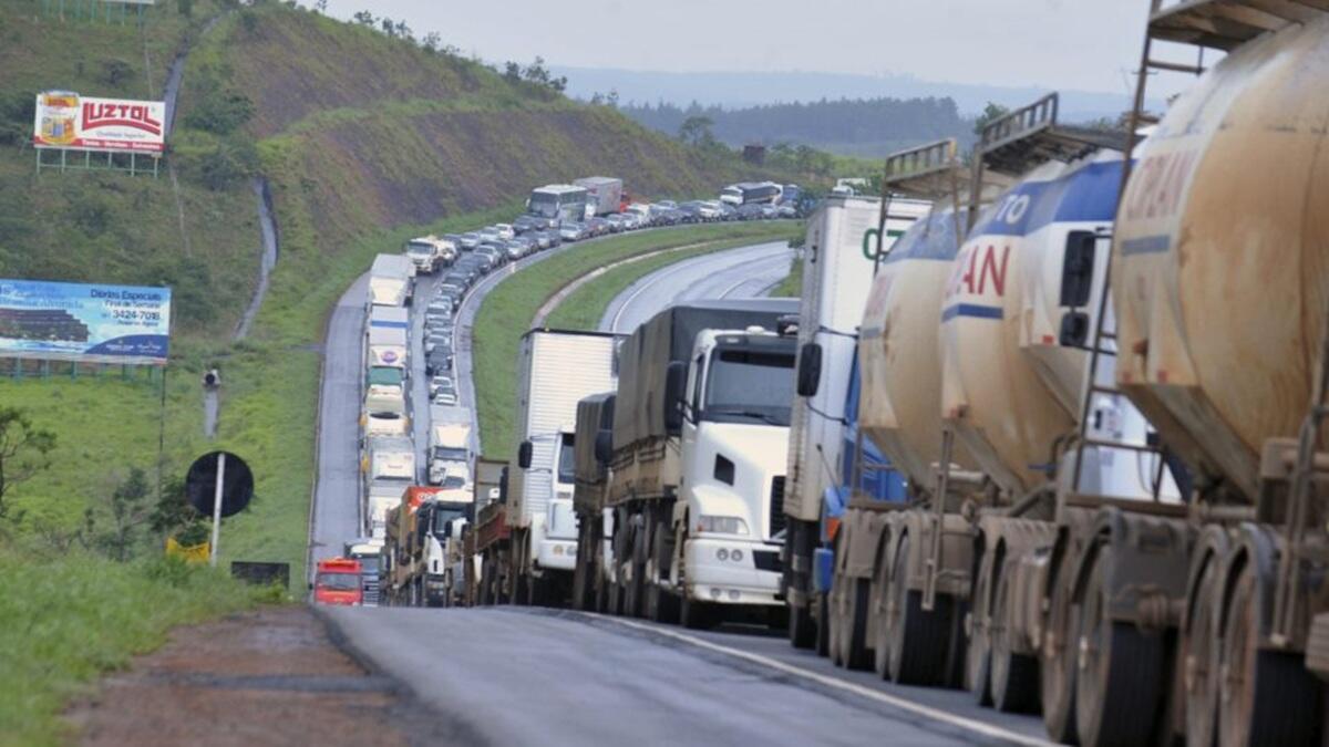 Caminhoneiros de SC não aderem à paralisação nacional neste momento