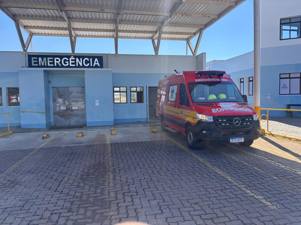 Queda de moto deixa homem em estado grave na BR-282, em SMO