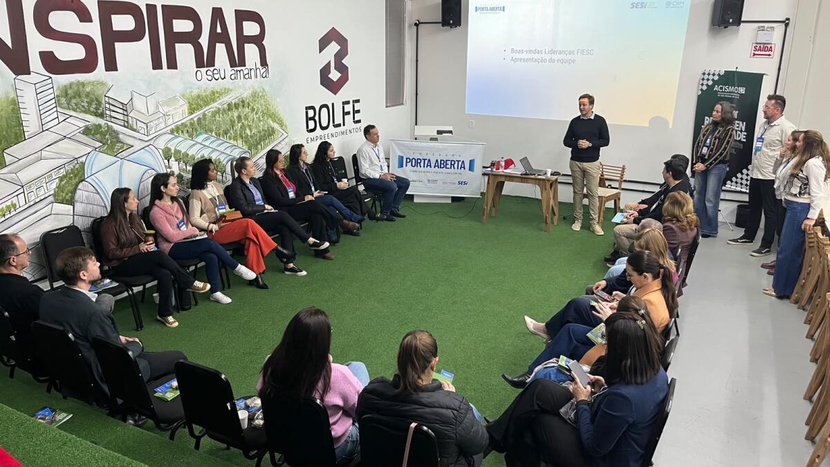 Programa Porta Aberta promove workshop sobre liderança acolhedora para empresas em São Miguel do Oeste