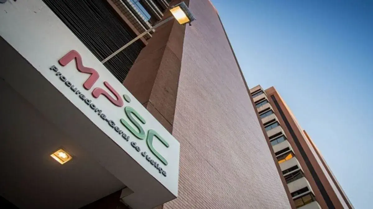 Justiça condena duas empresas por fraude em licitação de concurso público no Oeste