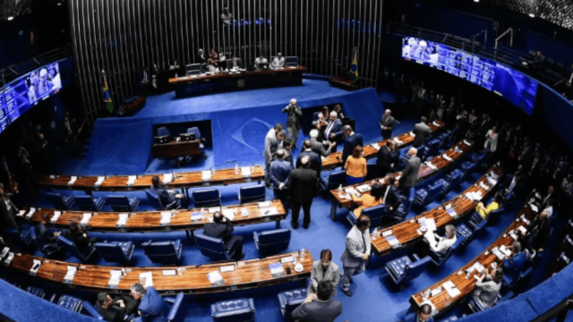 Senado aprova PEC que cria aposentadoria especial para agentes de saúde